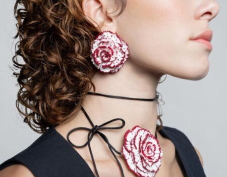 Málaga de Moda exhibe su artesanía en la MBFWMadridTalleres en directo de costura en piel, joyería y sombrerería muestran el talento malagueño en la capital