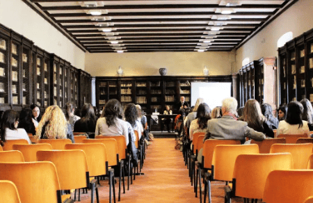 La Fundación Rafael Pérez Estrada presenta el nuevo libro del poeta Juan Carlos MestreUn encuentro literario para repasar medio siglo de brillante trayectoria poética en la ciudad de Málaga