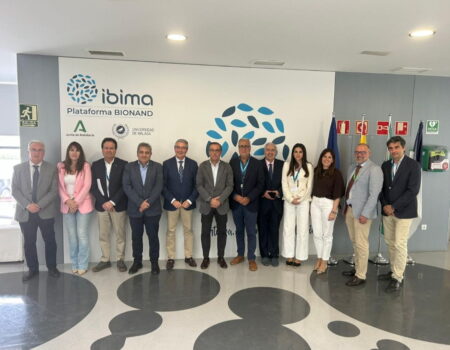 Málaga a la vanguardia de la salud: Francisco Salado impulsa la biomedicina de la mano del IBIMAFrancisco Salado visita el IBIMA y refuerza la apuesta por trasladar los hallazgos científicos directamente a la atención de los pacientes malagueños