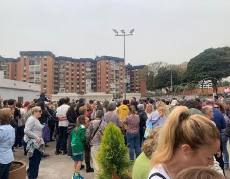 Málaga se moviliza: el Parque del Oeste no está en ventaVecinos y colectivos de barrios en movimiento exigen mantener el parque como espacio público libre de especulación.